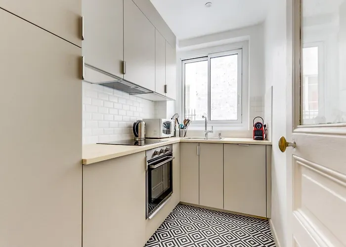 Apartment Le Penseur - Lumineux & Proche Tour Eiffel Paris